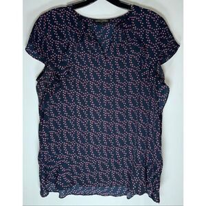 Banana Republic blouse size medium